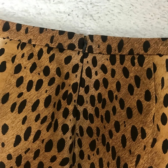 Michael Kors | Animal Print Pencil Skirt 6 - Picture 4 of 5